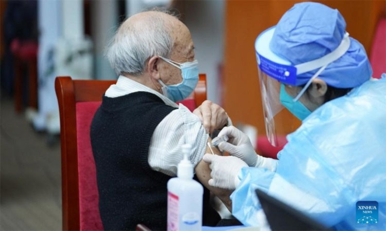 Vì sao Trung Quốc mở cửa biên giới, nới lỏng phòng chống Covid-19? Vì sao Trung Quốc mở cửa biên giới, nới lỏng phòng chống Covid-19?