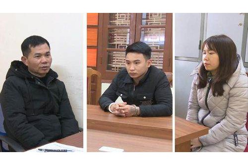 Định, Quảng và Thuỷ từ trái sang phải (Ảnh: Công an tỉnh Quảng Ninh) Định, Quảng và Thuỷ từ trái sang phải (Ảnh: Công an tỉnh Quảng Ninh)