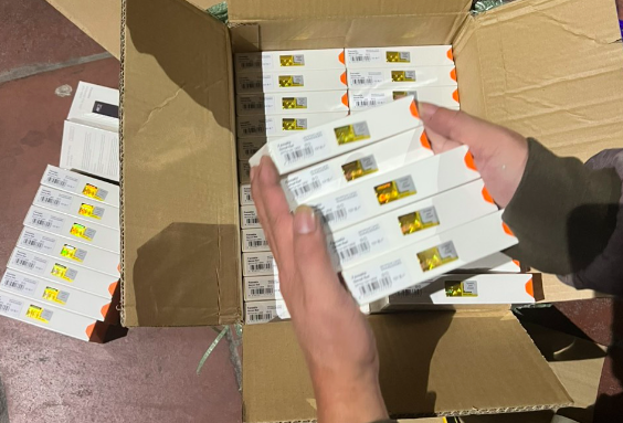 QLTT Hà Nội: Phát hiện lô hàng hoá gần 9.000 sản phẩm máy hút thuốc lá điện tử và phụ kiện QLTT Hà Nội: Phát hiện lô hàng hoá gần 9.000 sản phẩm máy hút thuốc lá điện tử và phụ kiện