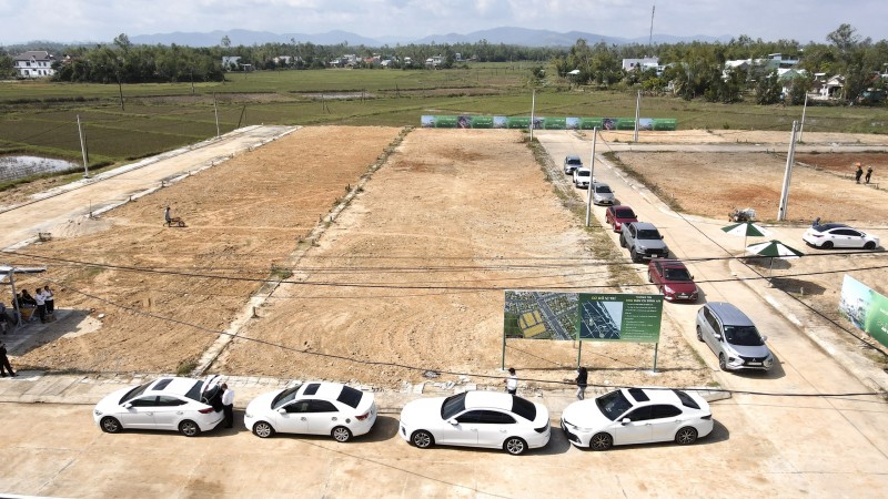 Giải bài toán đầu tư bất động sản