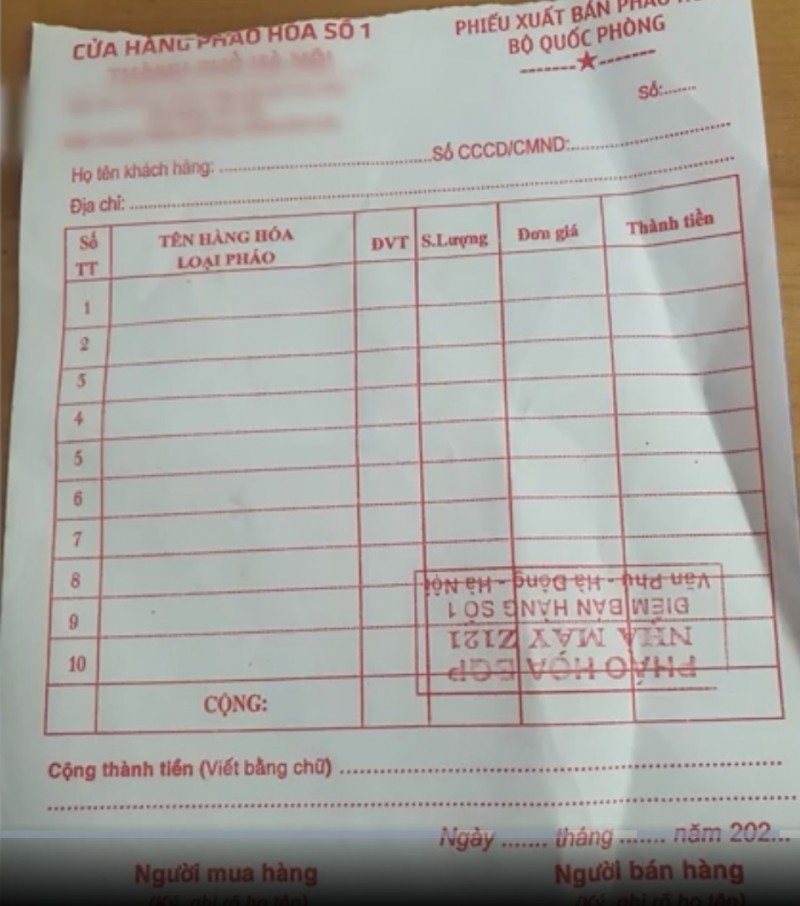 Các đại lý đã tiếp tay cho "lái buôn" hợp thức hóa giấy tờ bán pháo hoa nhà máy Z121