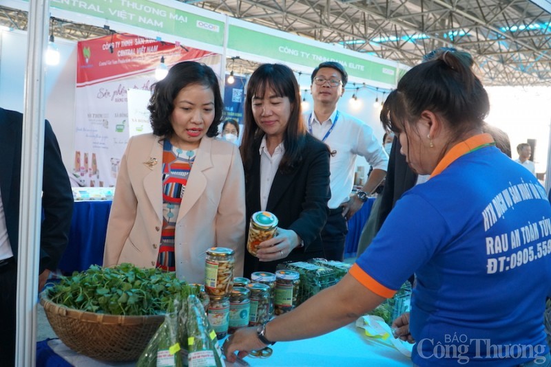 Xúc tiến thương mại cho sản phẩm đặc trưng thành phố Đà Nẵng Xúc tiến thương mại cho sản phẩm đặc trưng thành phố Đà Nẵng