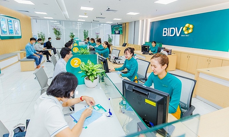 “Ông lớn” ngân hàng muốn được tăng vốn ngay từ đầu năm 2023 “Ông lớn” ngân hàng muốn được tăng vốn ngay từ đầu năm 2023