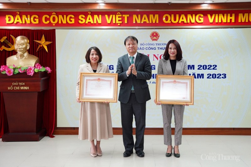 Từng bước đổi mới, nâng cấp chất lượng Báo Công Thương lên tầm cao mới Từng bước đổi mới, nâng cấp chất lượng Báo Công Thương lên tầm cao mới