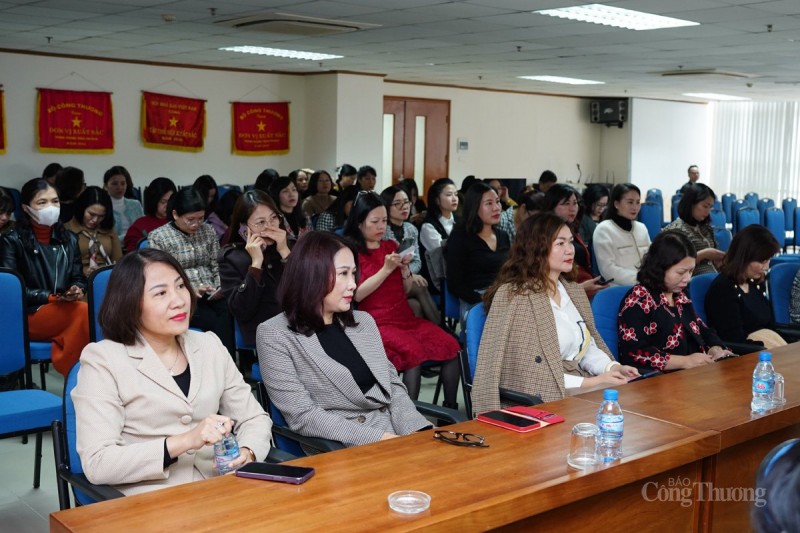 Từng bước đổi mới, nâng cấp chất lượng Báo Công Thương lên tầm cao mới Từng bước đổi mới, nâng cấp chất lượng Báo Công Thương lên tầm cao mới