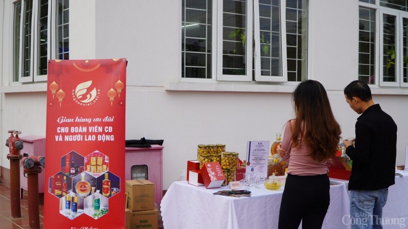 TKV tổ chức chương trình “Tết Thợ mỏ - Xuân gắn kết” TKV tổ chức chương trình “Tết Thợ mỏ - Xuân gắn kết”