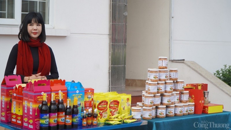 TKV tổ chức chương trình “Tết Thợ mỏ - Xuân gắn kết” TKV tổ chức chương trình “Tết Thợ mỏ - Xuân gắn kết”