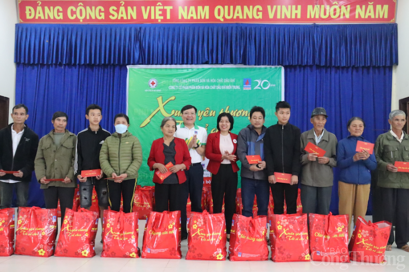 Mang Xuân yêu thương đến với gần 5.000 hộ gia đình khó khăn khu vực miền Trung – Tây Nguyên