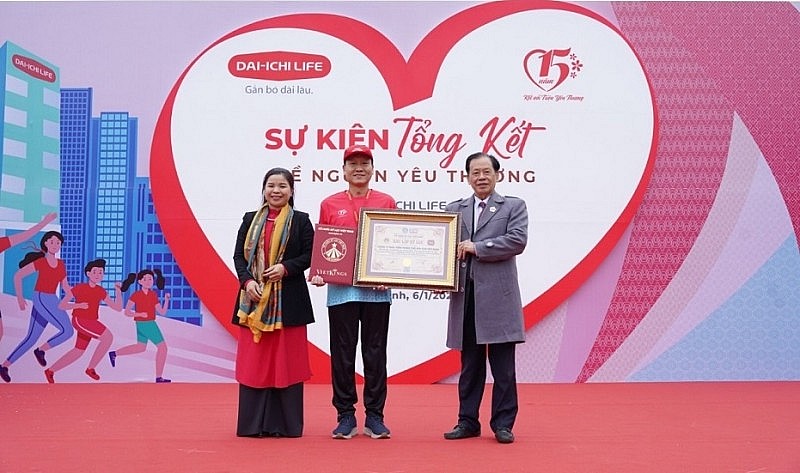 Dai-ichi Life Việt Nam đạt Kỷ lục Việt Nam tại Sự kiện “Dai-ichi Life - Cung Đường Yêu Thương 2022” Dai-ichi Life Việt Nam đạt Kỷ lục Việt Nam tại Sự kiện “Dai-ichi Life - Cung Đường Yêu Thương 2022”