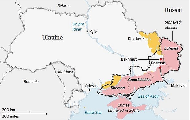 Chấm đỏ là Bakhmut, khu vực màu đỏ là khu vực Nga chiếm đóng, khu vực màu vàng là khu vực Ukraine chiếm lại. Chấm đỏ là Bakhmut, khu vực màu đỏ là khu vực Nga chiếm đóng, khu vực màu vàng là khu vực Ukraine chiếm lại.