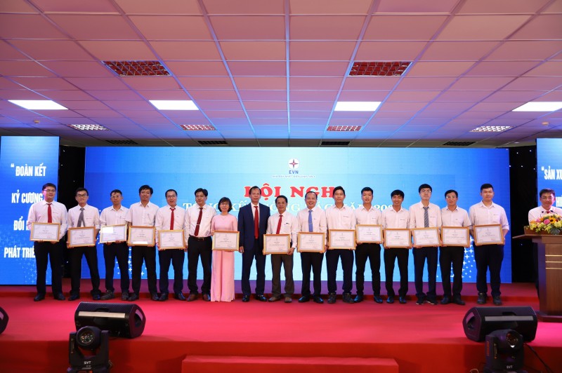 Nhiệt điện Vĩnh Tân 4: Nỗ lực vượt khó để đáp ứng các chỉ tiêu được giao Nhiệt điện Vĩnh Tân 4: Nỗ lực vượt khó để đáp ứng các chỉ tiêu được giao