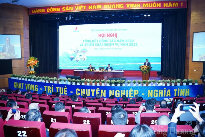Thủ tướng Phạm Minh Chính dự Hội nghị tổng kết năm 2022 của Tập đoàn Dầu khí Việt Nam Thủ tướng Phạm Minh Chính dự Hội nghị tổng kết năm 2022 của Tập đoàn Dầu khí Việt Nam