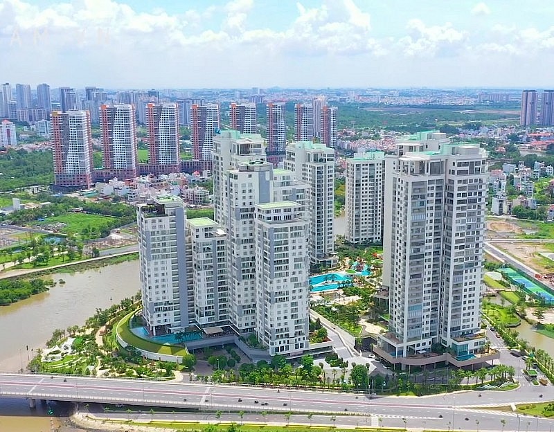 Hiệp hội Bất động sản TP Hồ Chí Minh (HoREA) vừa có kiến nghị xem xét bỏ quy định bảo lãnh bỏ bảo lãnh “bán nhà trên giấy” trong bán, cho thuê mua nhà ở hình thành trong tương lai trong dự thảo Luật Kinh doanh Bất động sản (sửa đổi).