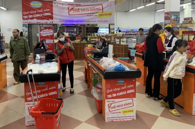 Siêu thị Ngọc Xuân xây dựng kế hoạch đảm bảo lượng hàng hoá đáp ứng đủ nhu cầu mua sắm của nhân dân Siêu thị Ngọc Xuân xây dựng kế hoạch đảm bảo lượng hàng hoá đáp ứng đủ nhu cầu mua sắm của nhân dân