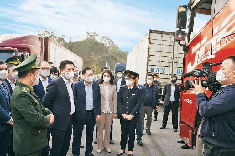 Ngành Công Thương làm theo lời Bác: “Để Xuân sau hơn Xuân này”