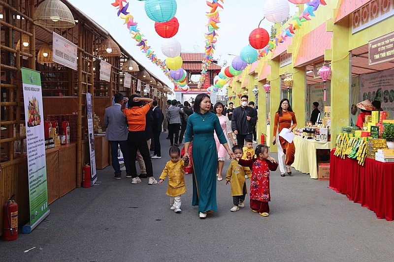 Trải nghiệm tết đặc sắc tại Hội chợ Happy Tết 2023