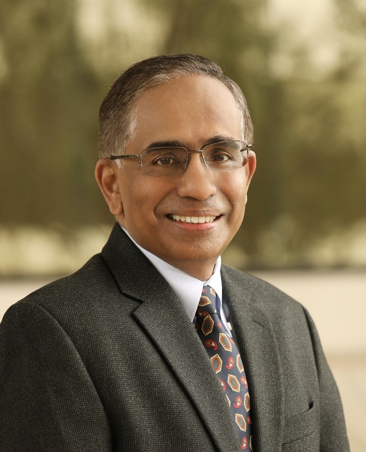 Tổng giám đốc Microchip nói gì về triển vọng ngành bán dẫn 2023? Tổng giám đốc Microchip nói gì về triển vọng ngành bán dẫn 2023?