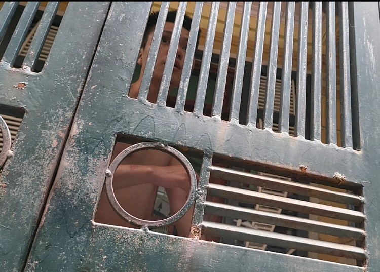 Đồng hồ Tuấn Hưng “bịp” người tiêu dùng: Bài 1:Từ quảng cáo trên trời tới sự thật về đơn vị nhập khẩu Đồng hồ Tuấn Hưng “bịp” người tiêu dùng: Bài 1:Từ quảng cáo trên trời tới sự thật về đơn vị nhập khẩu