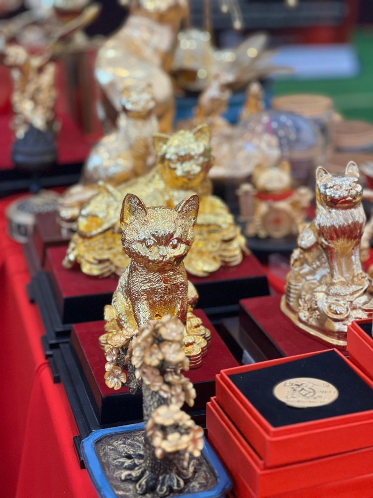 Hàng Tết 2023: Giải mã bí mật Cây mai "vàng" 24K khủng nhất Việt Nam