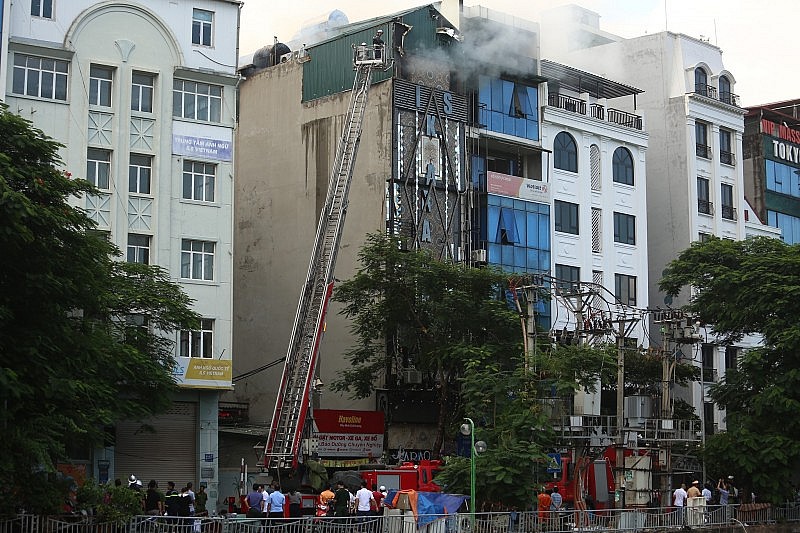 Hà Nội: Xử lý trách nhiệm người đứng đầu nếu thiếu trách nhiệm trong phòng cháy chữa cháy Hà Nội: Xử lý trách nhiệm người đứng đầu nếu thiếu trách nhiệm trong phòng cháy chữa cháy