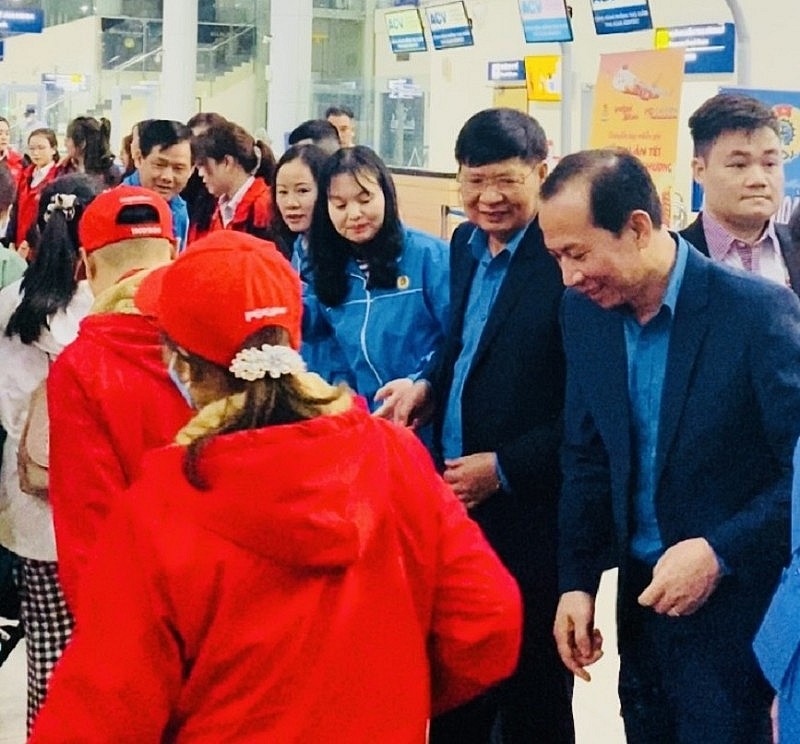 Thanh Hóa: “Tết sum vầy - Xuân gắn kết” tất cả đoàn viên, người lao động đều có Tết Thanh Hóa: “Tết sum vầy - Xuân gắn kết” tất cả đoàn viên, người lao động đều có Tết