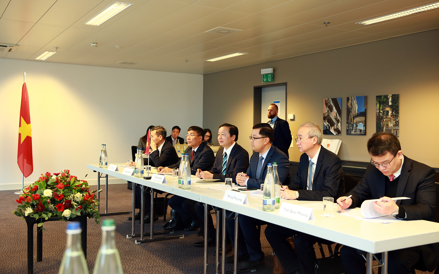 Thụy Sĩ cam kết hỗ trợ Việt Nam chuyển đổi sang nền kinh tế tuần hoàn - Ảnh 2. Thụy Sĩ cam kết hỗ trợ Việt Nam chuyển đổi sang nền kinh tế tuần hoàn - Ảnh 2.