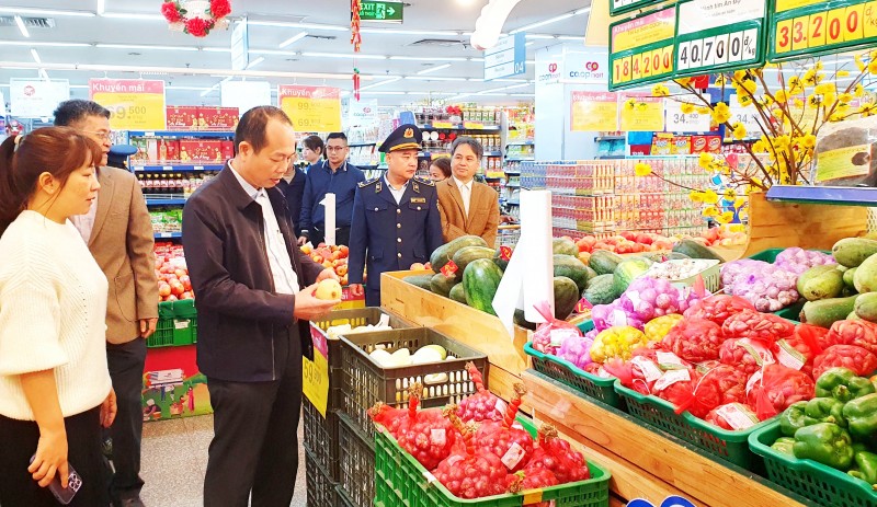 Thừa Thiên Huế: Đảm bảo cung ứng, bình ổn giá cả hàng hóa phục vụ Tết