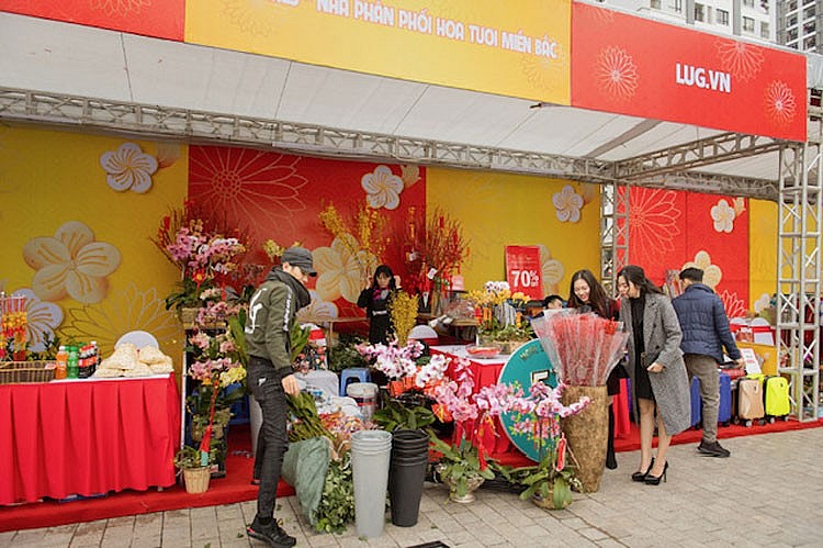 Xu hướng sắm Tết 2023: Đi một nơi, sắm cả Tết