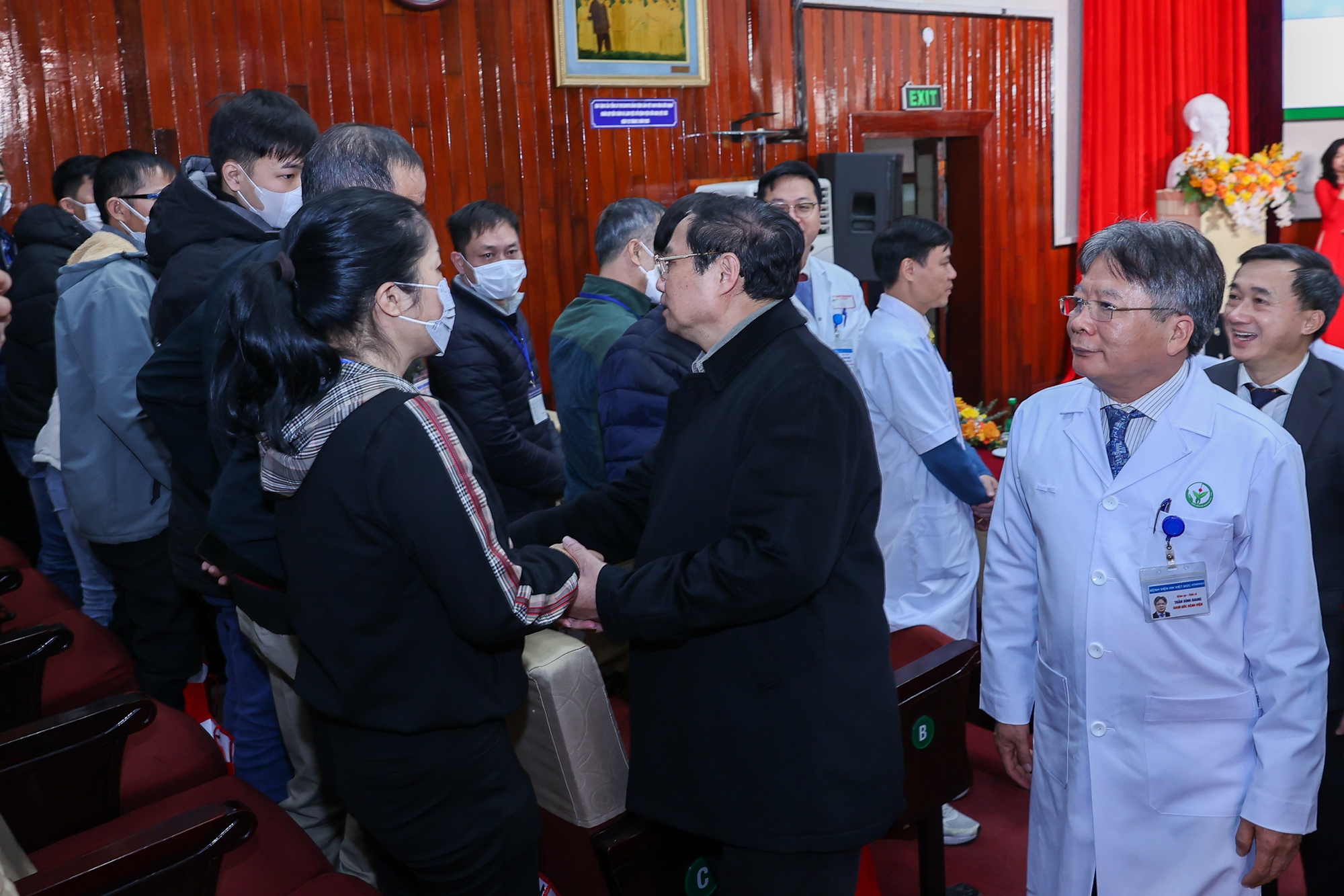 Sẵn sàng đi bất cứ đâu, làm bất cứ việc gì vì tính mạng, sức khỏe nhân dân - Ảnh 9.