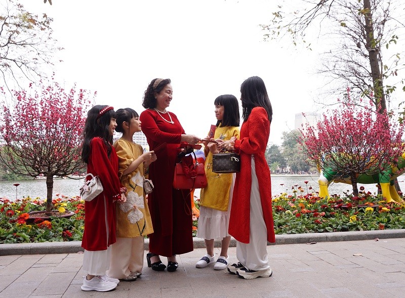 Giờ tốt, hướng xuất hành đại cát Tết Quý Mão 2023 - Hình 2 Gio tot, huong xuat hanh dai cat Tet Quy Mao 2023-Hinh-2