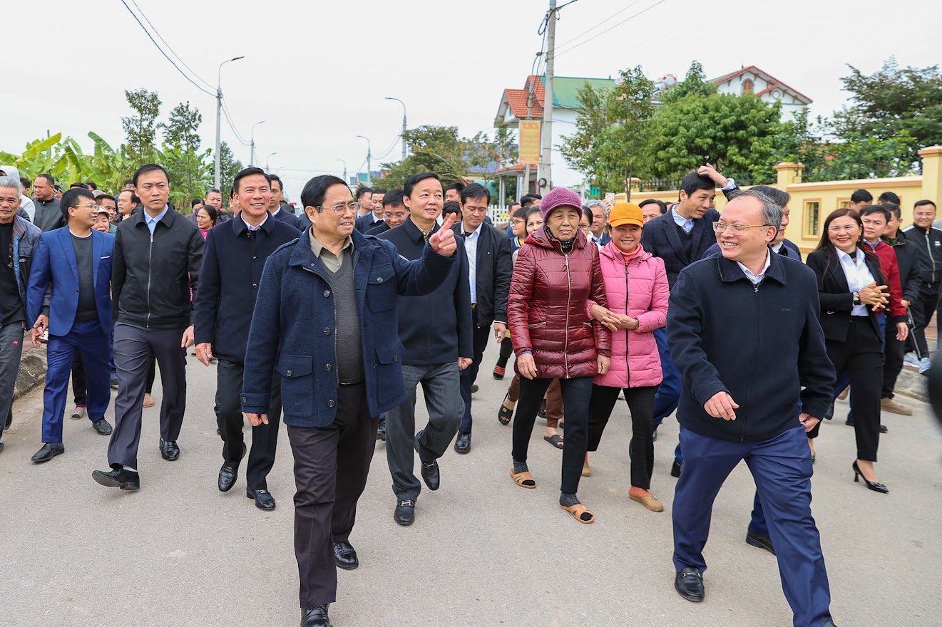 Thủ tướng kiểm tra, đôn đốc các dự án cao tốc Bắc-Nam - Ảnh 12. Thủ tướng kiểm tra, đôn đốc các dự án cao tốc Bắc-Nam - Ảnh 12.