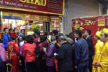 Giá vàng SJC “thủng” mốc 68 triệu đồng/lượng trước ngày vía Thần Tài