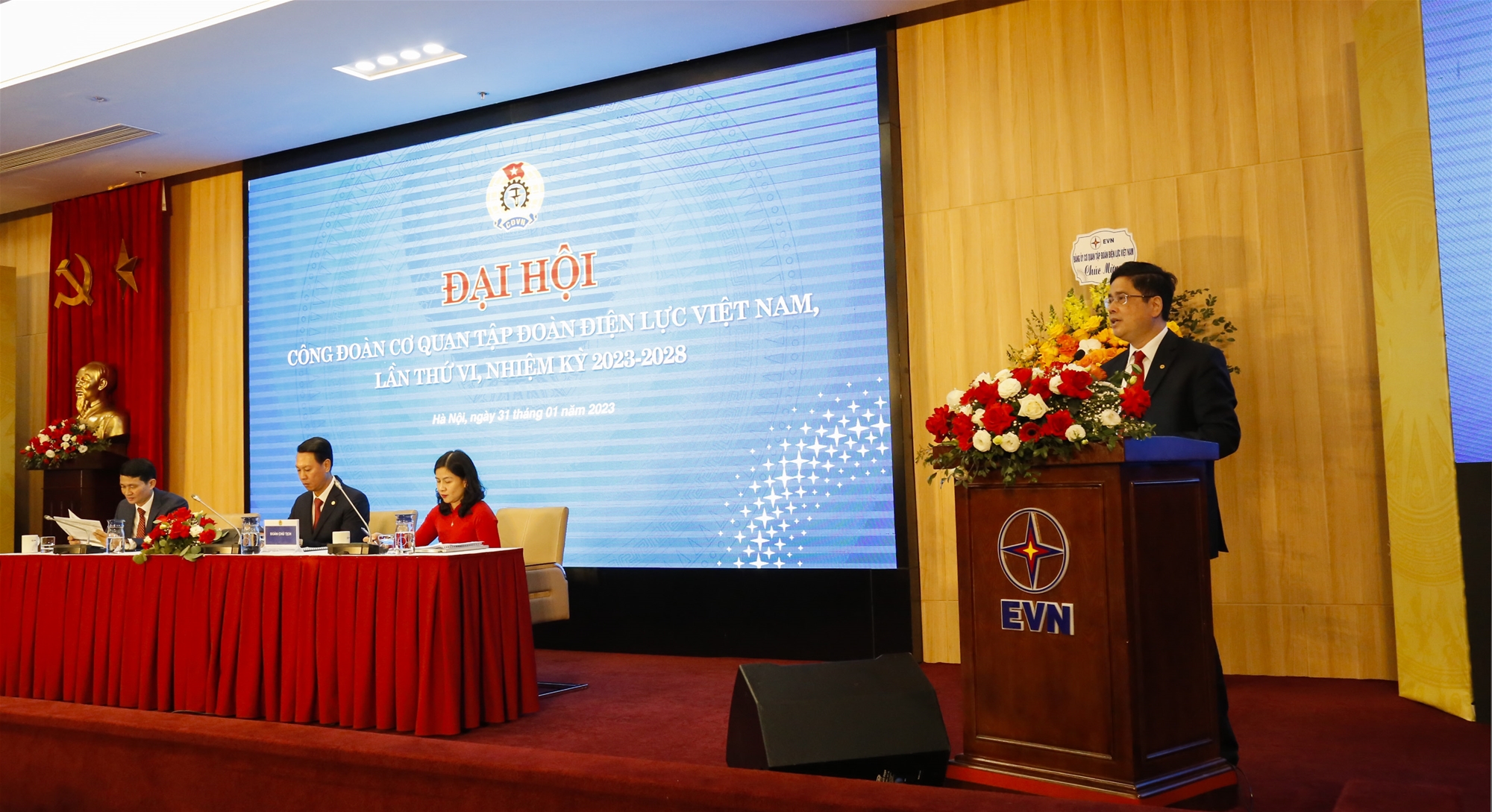Đại hội Công đoàn Cơ quan Tập đoàn Điện lực Việt Nam lần thứ VI, nhiệm kỳ 2023-2028 thành công tốt đẹp. 8