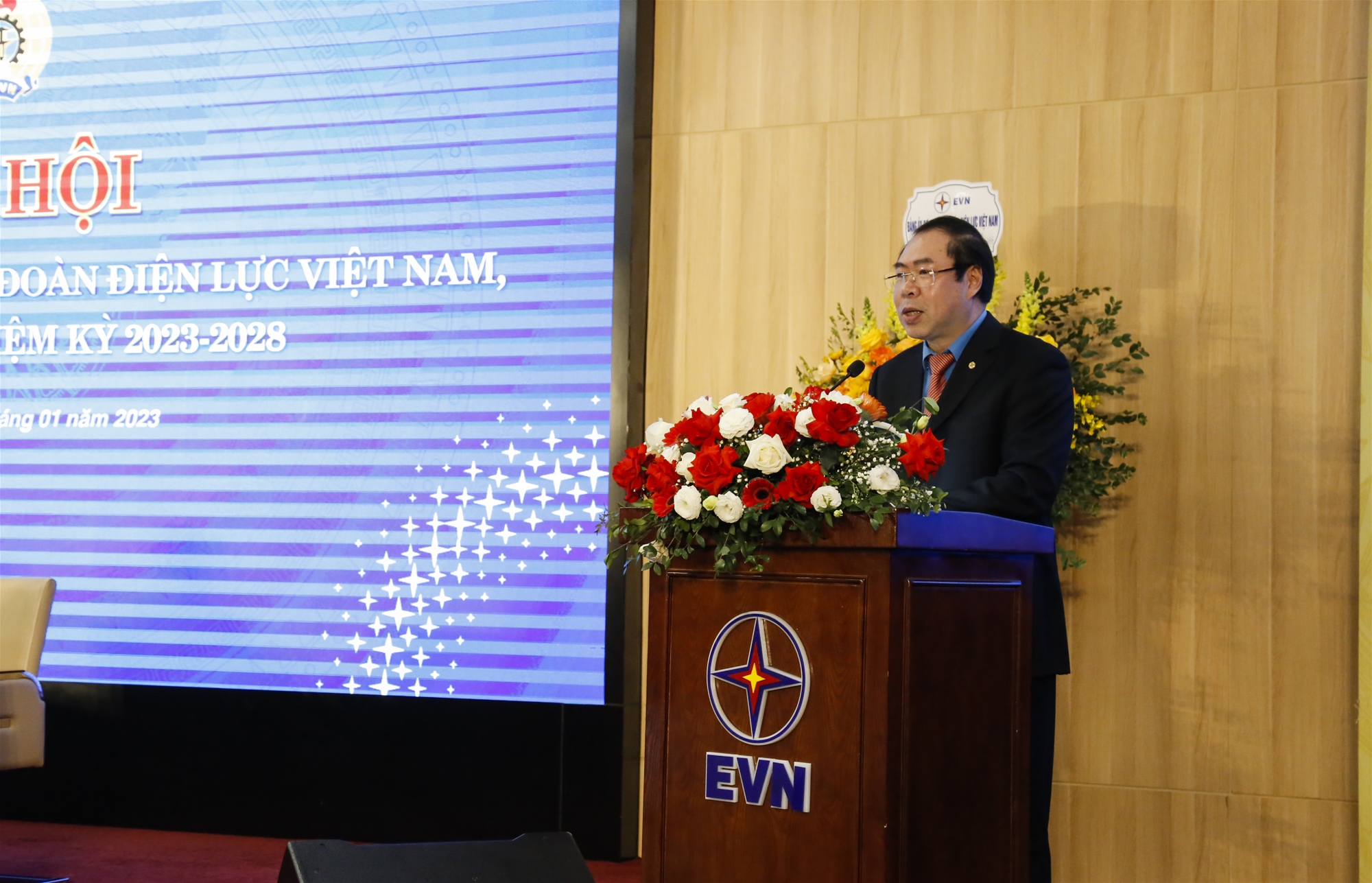 Đại hội Công đoàn Cơ quan Tập đoàn Điện lực Việt Nam lần thứ VI, nhiệm kỳ 2023-2028 thành công tốt đẹp. 9