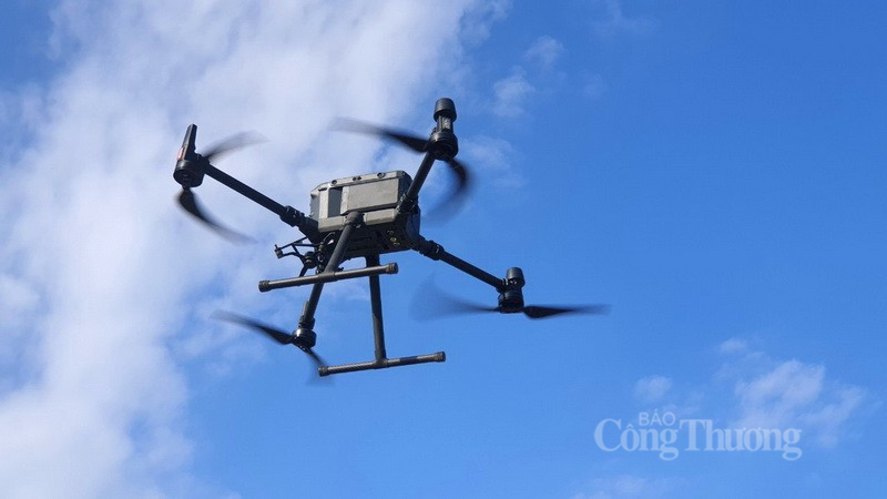 Chủ tịch EVNNPT kiểm tra công tác ứng dụng khoa học công nghệ tại PTC1 Chủ tịch EVNNPT kiểm tra công tác ứng dụng khoa học công nghệ tại PTC1