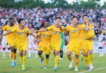 Lịch thi đấu vòng 1 V.League 2023 hôm nay ngày 3/2: Nam Định - TP. Hồ Chí Minh, SLNA - Đà Nẵng