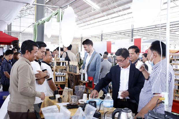 Cơ hội tìm hiểu thị trường Lào của các doanh nghiệp càphê Việt Nam hình ảnh 2 Co hoi tim hieu thi truong Lao cua cac doanh nghiep caphe Viet Nam hinh anh 2