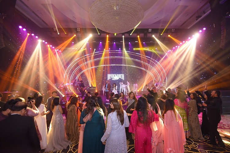 Sheraton Grand Đà Nẵng Resort - Điểm đến lý tưởng cho đám cưới hoàn hảo của cặp đôi tỷ phú Ấn Độ Sheraton Grand Đà Nẵng Resort - Điểm đến lý tưởng cho đám cưới hoàn hảo của cặp đôi tỷ phú Ấn Độ