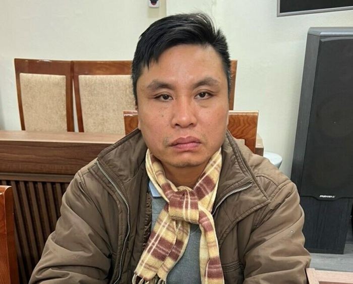 Đối tượng Nguyễn Văn Tuấn tại cơ quan công an. Đối tượng Nguyễn Văn Tuấn tại cơ quan công an.