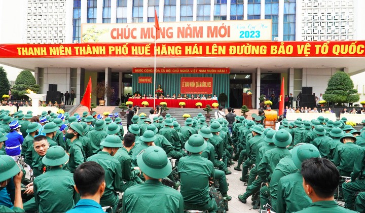 Thừa Thiên Huế: Hơn 1.450 thanh niên ưu tú lên đường nhập ngũ
