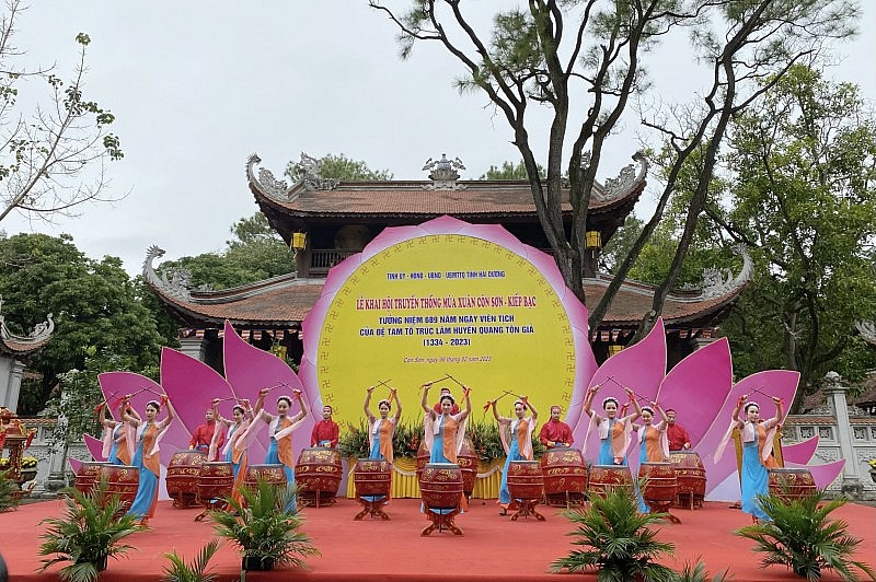 Hải Dương: Lễ Khai hội thống mùa Xuân Côn Sơn - Kiếp Bạc năm 2023 Hải Dương: Lễ Khai hội thống mùa Xuân Côn Sơn - Kiếp Bạc năm 2023
