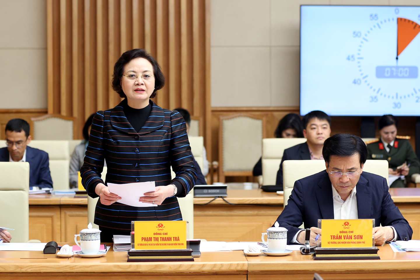 Tiếp tục triển khai thiết thực, hiệu quả các phong trào thi đua - Ảnh 2. Tiếp tục triển khai thiết thực, hiệu quả các phong trào thi đua - Ảnh 2.