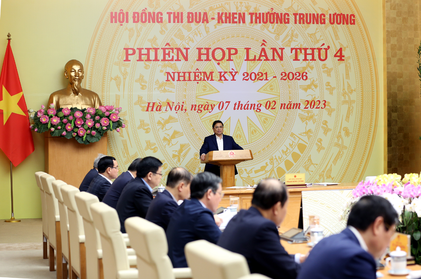 Tiếp tục triển khai thiết thực, hiệu quả các phong trào thi đua - Ảnh 5. Tiếp tục triển khai thiết thực, hiệu quả các phong trào thi đua - Ảnh 5.