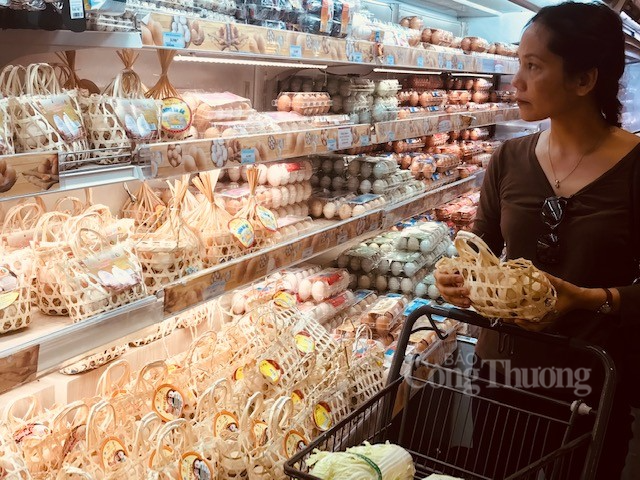 Giảm thiểu ô nhiễm môi trường: Nhìn từ câu chuyện “Bao bì xanh” Giảm thiểu ô nhiễm môi trường: Nhìn từ câu chuyện “Bao bì xanh”