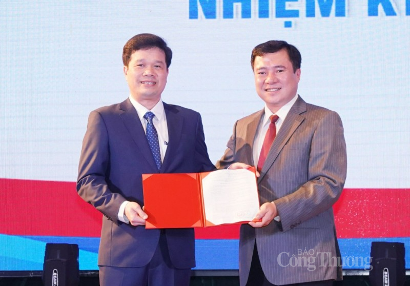 Bộ Công Thương bổ nhiệm TS Kiều Xuân Thực làm Hiệu trưởng Trường Đại học Công nghiệp Hà Nội