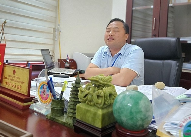 Lạ kỳ công trình kinh doanh du lịch không phép trơ gan giữa bản làng Lạ kỳ công trình kinh doanh du lịch không phép trơ gan giữa bản làng