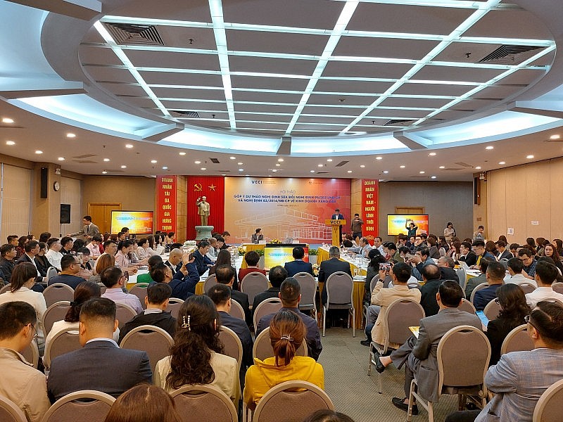 Bộ Công Thương và VCCI tổ chức Hội thảo Góp ý sửa đổi Nghị định kinh doanh xăng dầu: Lắng nghe và cầu thị Bộ Công Thương và VCCI tổ chức Hội thảo Góp ý sửa đổi Nghị định kinh doanh xăng dầu: Lắng nghe và cầu thị