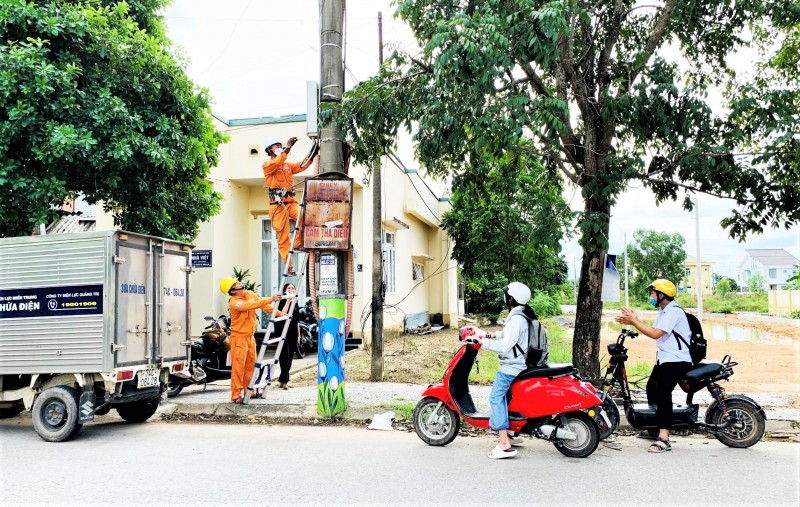 PC Quảng Trị: Đẩy mạnh chuyển đổi số tạo thuận lợi phục vụ khách hàng