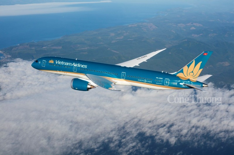 Nhu cầu đi lại tăng cao, hàng không Việt gấp rút khôi phục các đường bay quốc tế Nhu cầu đi lại tăng cao, hàng không Việt gấp rút khôi phục các đường bay quốc tế