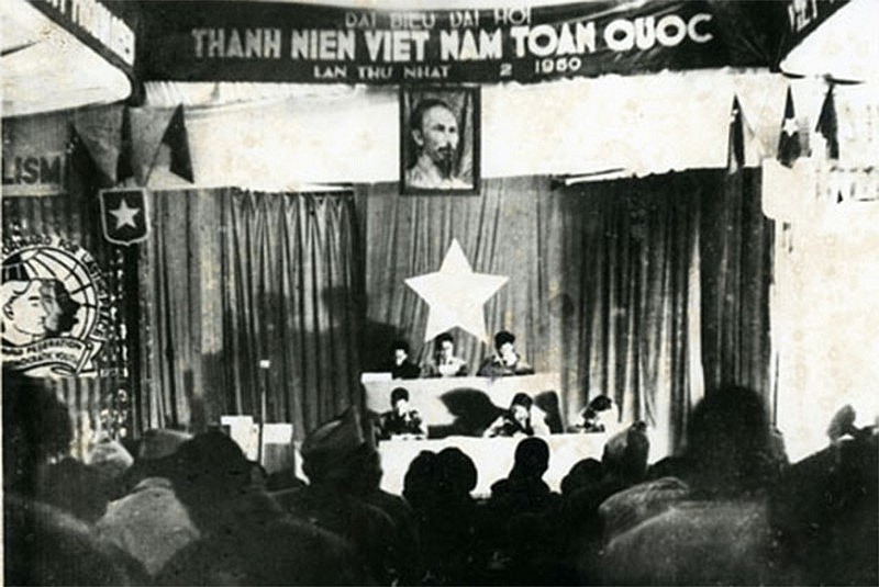 Đại hội lần thứ nhất Đoàn thanh niên cứu quốc và Liên đoàn thanh niên Việt Nam tại Việt Bắc. Ảnh tư liệu. Đại hội lần thứ nhất Đoàn thanh niên cứu quốc và Liên đoàn thanh niên Việt Nam tại Việt Bắc. Ảnh tư liệu.